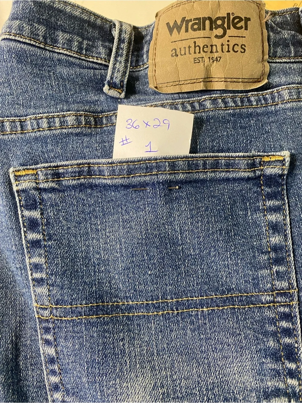 Wrangler Men's Straight Jeans in Blue Denim 36x29 Comfort Flex Waist